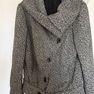 Woven Black & White Shawl Collar Women's Coat